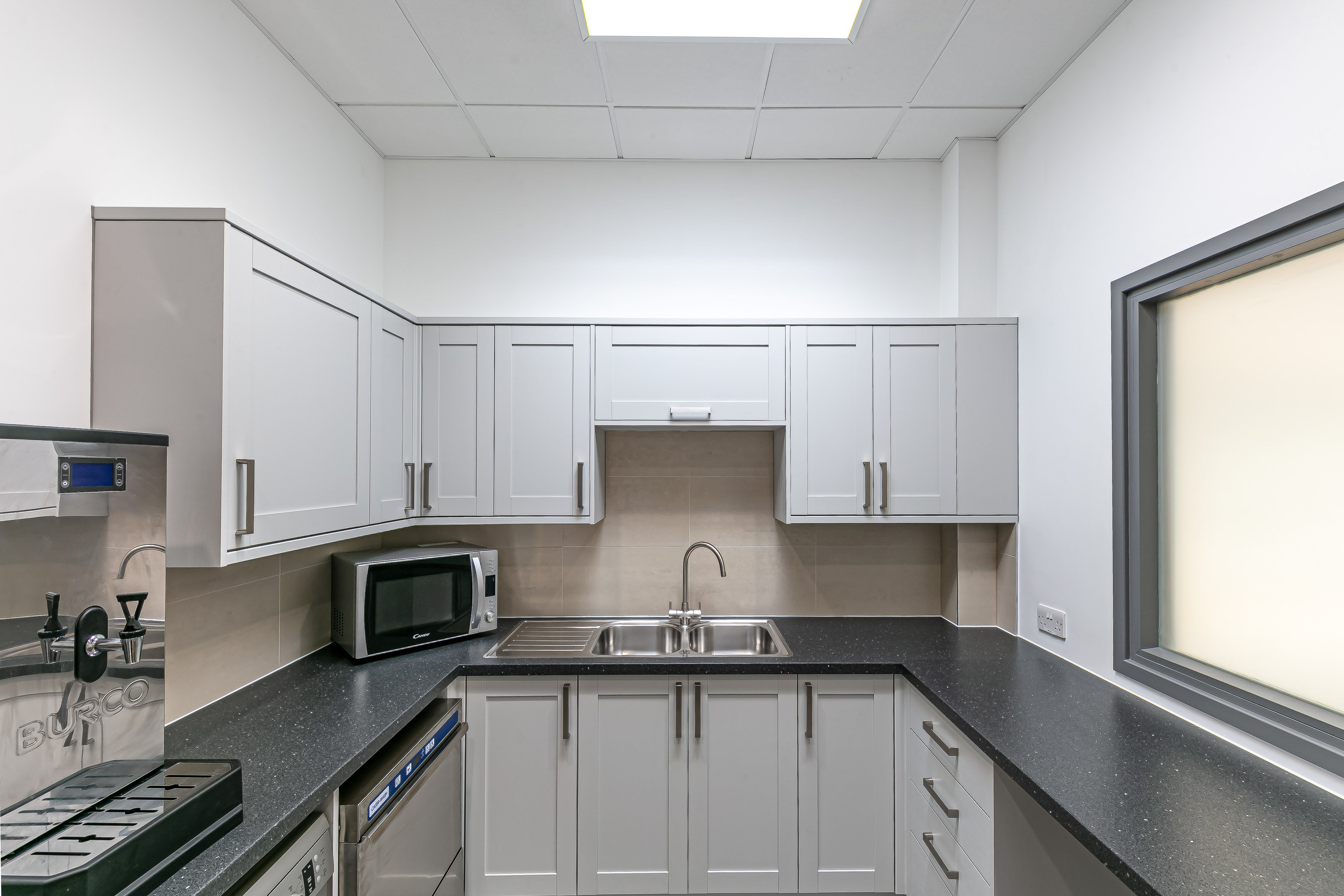 LST Bishopsgate School Sports Hall - 7873 Cr2- Sports Hall Kitchen-7873