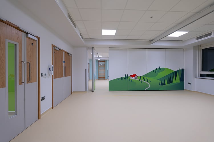 LST Crawley Hospital-011